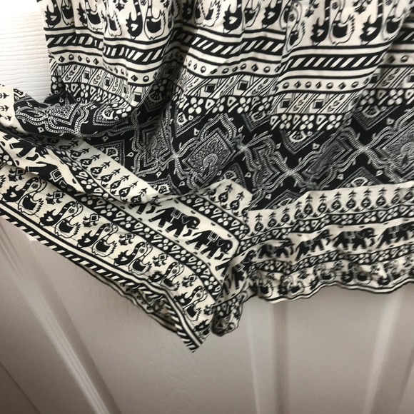 Staring at Stars Elephant Romper Black Ivory Small - Picture 4 of 5